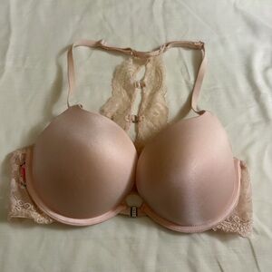 La Senza beyond sexy classic plunge light pink front clasp lace‎ bra size 34C